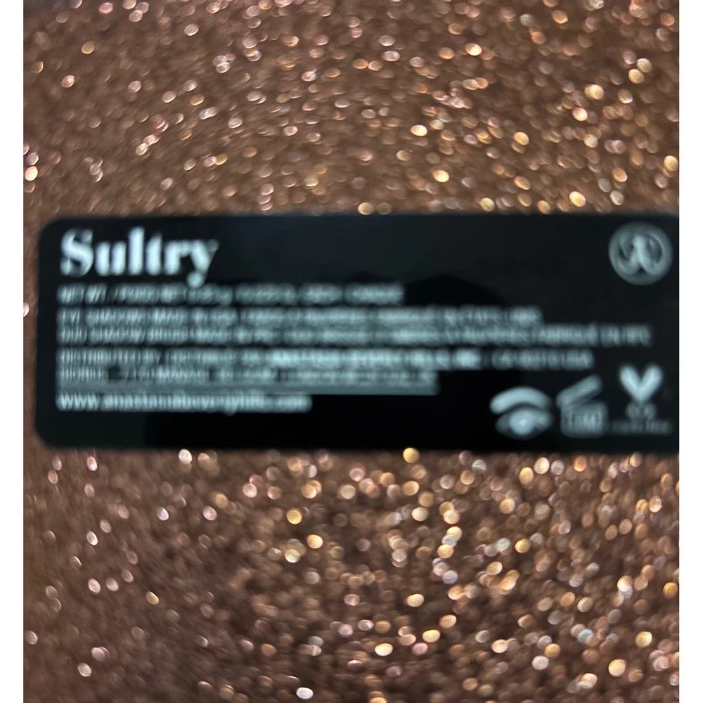 Anastasia Beverly Hills Sultry Palette with Double end brush new no Box
